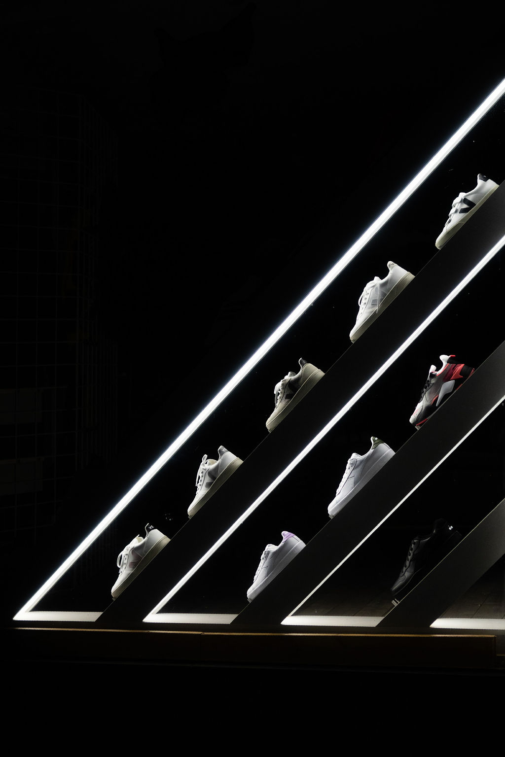 Architecture intérieur magasin Wize Up — *.dwg Design With Genius